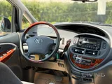Toyota Previa 2005